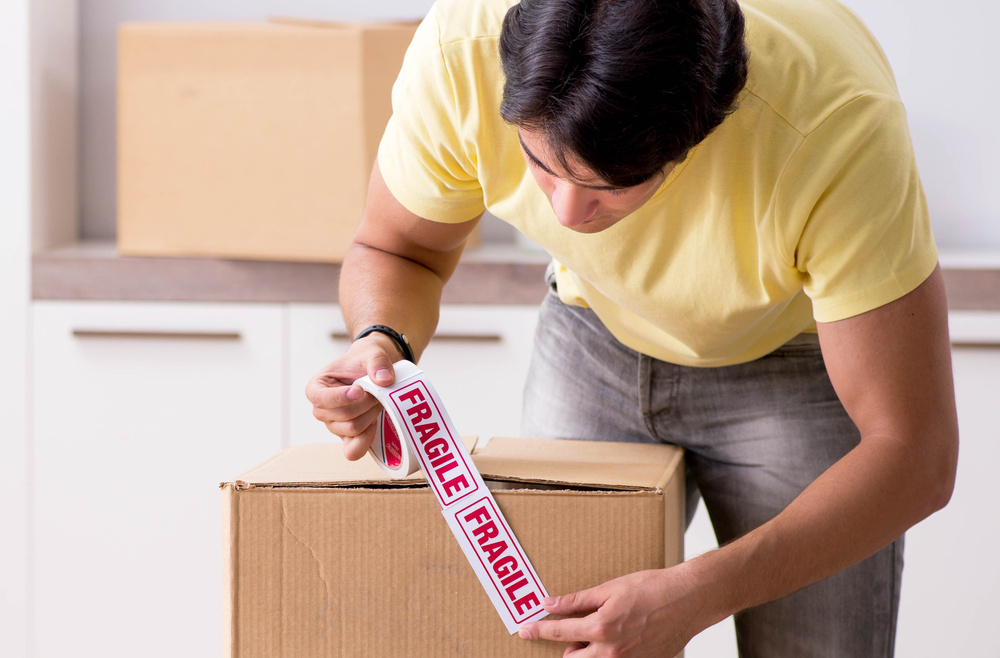 How to Pack Fragile Items for Moving