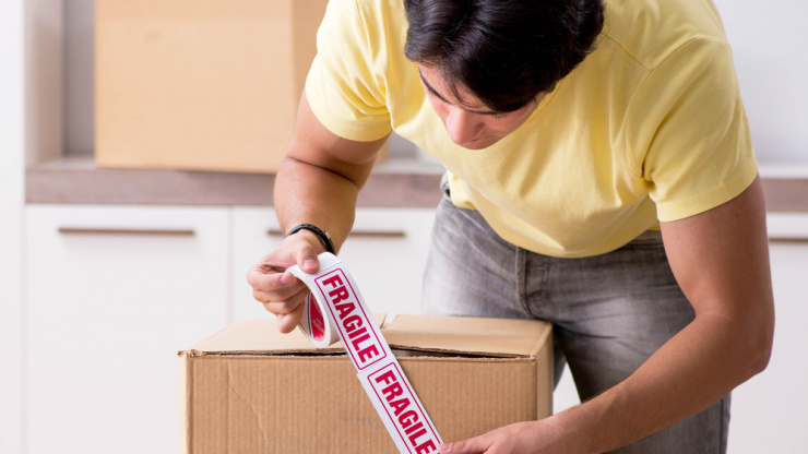 How to Pack Fragile Items for Moving