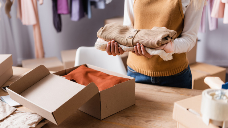 Best Ways To Pack Clothes when Moving